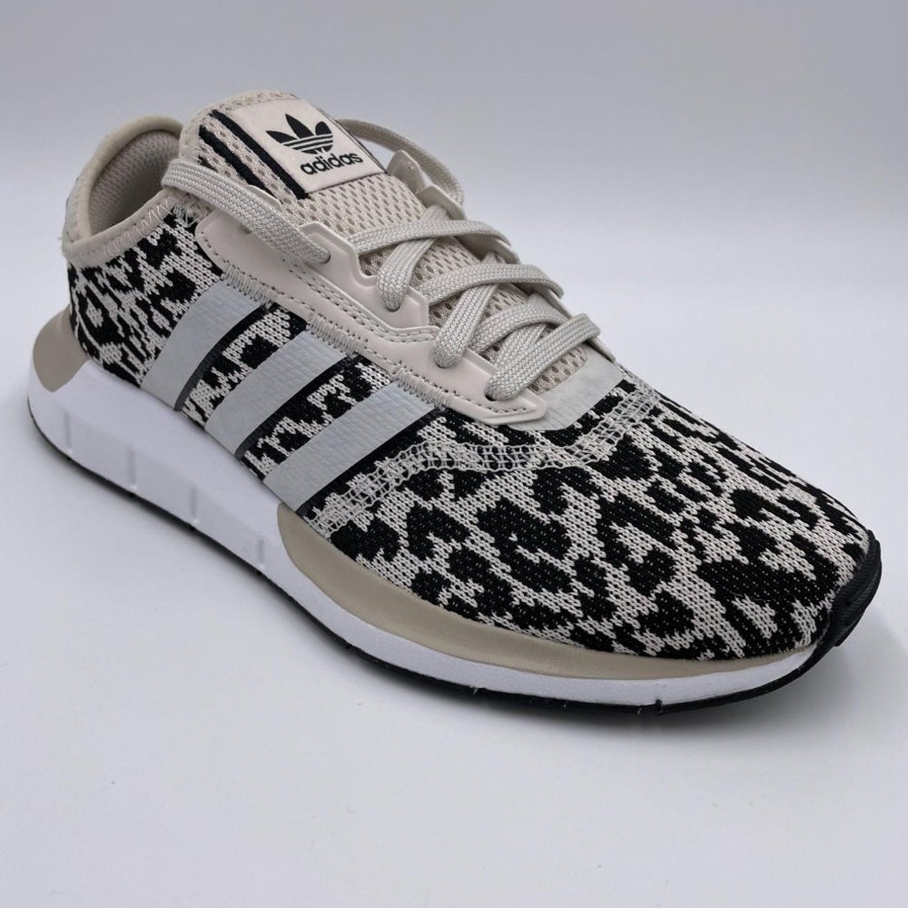 adidas Swift Run X Raw White / Black Womens Shoes - Picture 7 of 8
